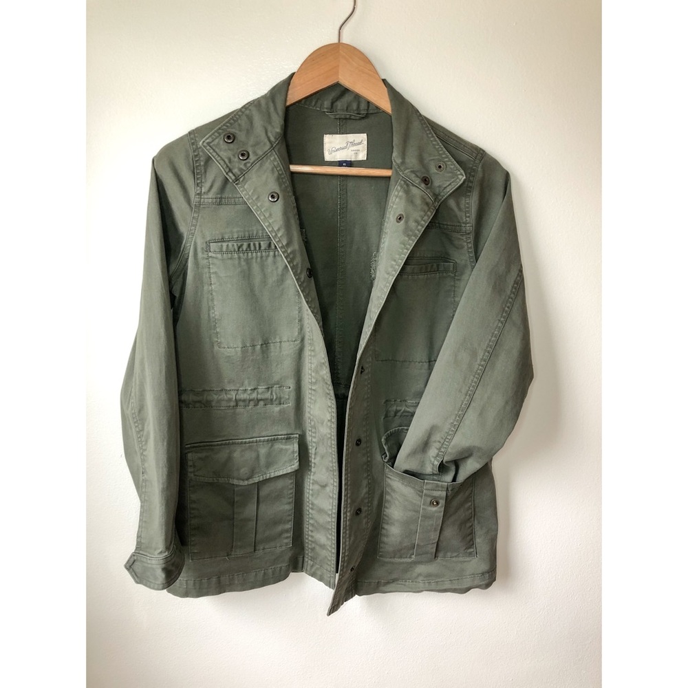 ❌S O L D❌Universal Thread- Utility Jacket